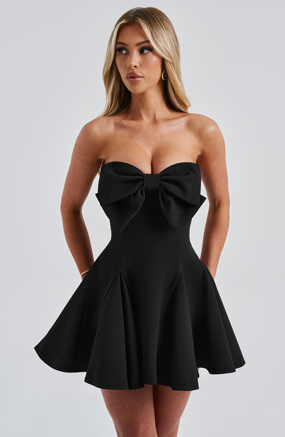 Hailey Straploze Playsuit mit Strickdetail