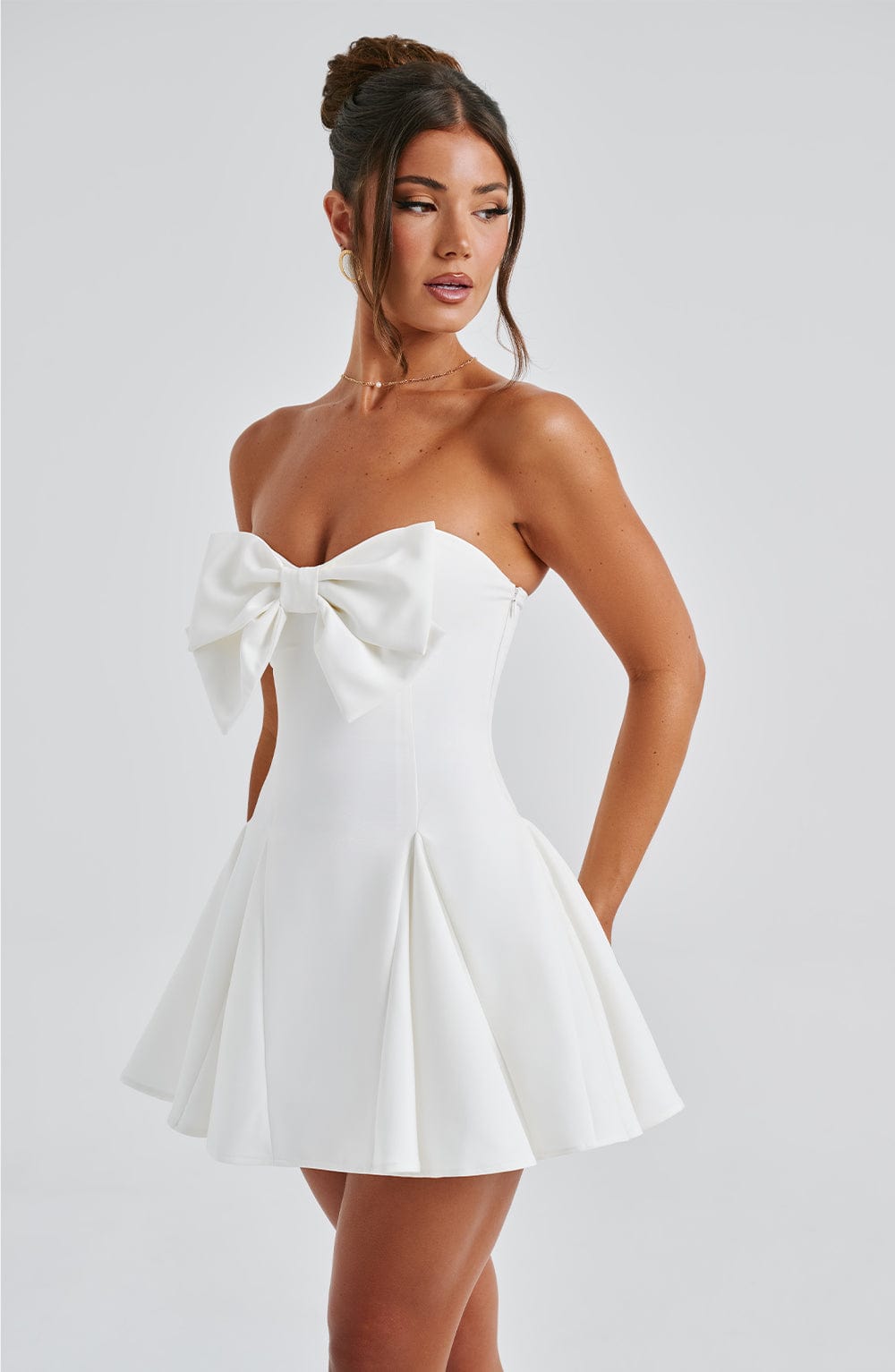 Hailey Straploze Playsuit mit Strickdetail